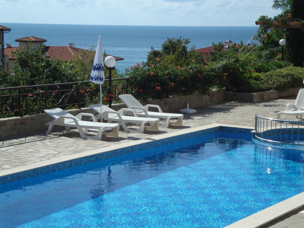 Sirena Apartment Sveti Vlas Exterior photo